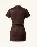 Ensemble Grace en faux suède - Crop top et jupe courte - Marron chocolat